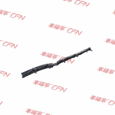 UCHWYT MONTAŻOWY TYLNEGO SKRZYDŁA PRAWY 1034832-00-D Czarny Plastik Model X 15-21