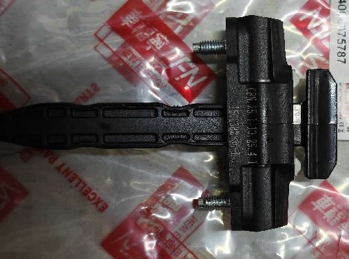 Tesla Model Y Ogranicznik drzwi przednich 1500682-00-B 20x10x5cm