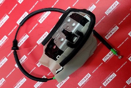 Zamek przedniego prawego drzwi 1500673-91-B 24x19x12cm