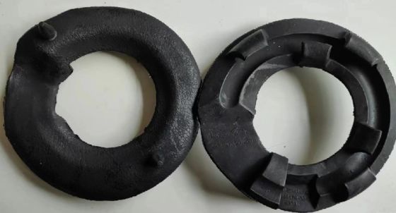 Tesla Model 3/Y tylna cewka sprężynowa izolacja podkładka pokrywa 90 mm x 14 mm Czarny